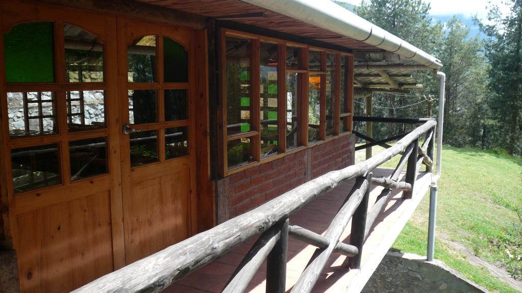 바뇨스 Centro Ecoturistico Alpinar B&B 외부 사진